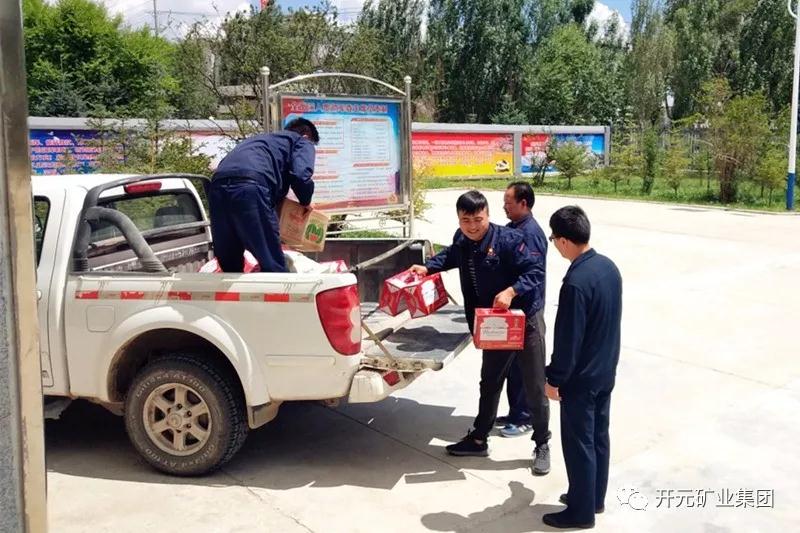 一家親│興海銅鑫慰問部隊官兵，共話軍企團結魚水情